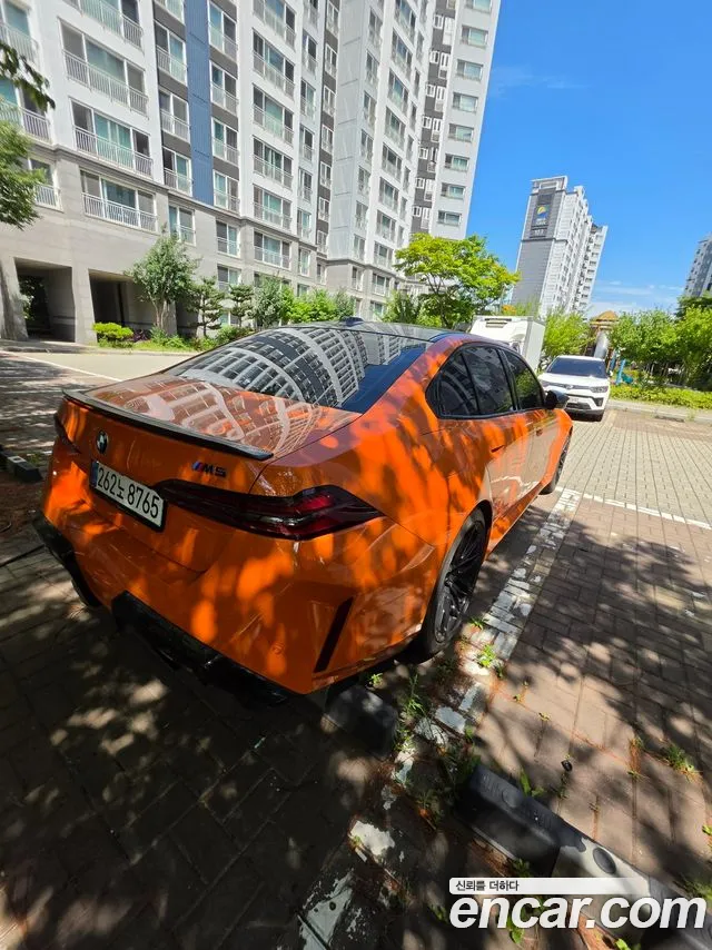 BMW M5 — Фото автомобиля 2