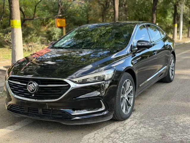 Фотография автомобиля — Buick LaCrosse