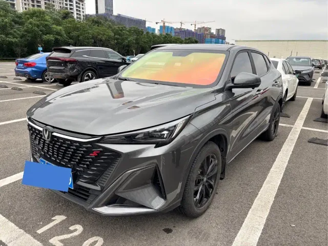 Фотография автомобиля — Changan X5 Plus