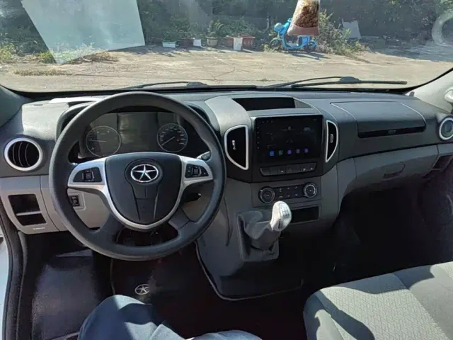 JAC Motors Sunray — Фото автомобиля 9