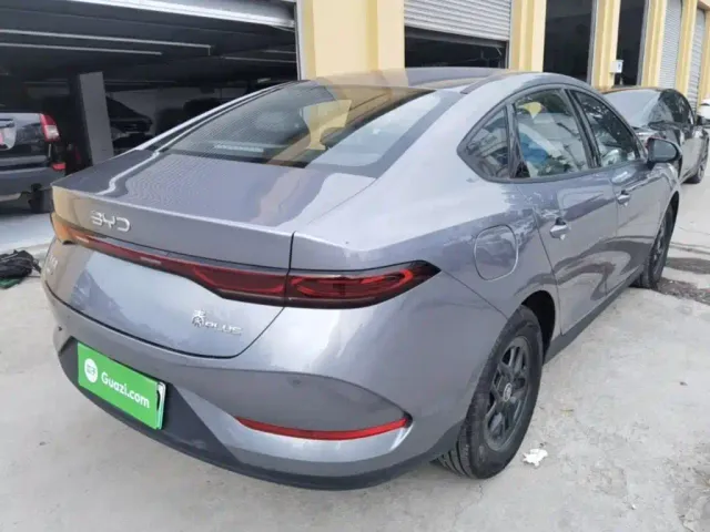 BYD Qin PLUS — Фото автомобиля 6