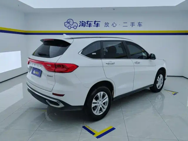 Haval M6 — Фото автомобиля 3