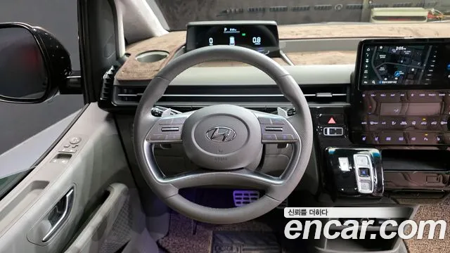 Hyundai Staria Staria — Фото автомобиля 13