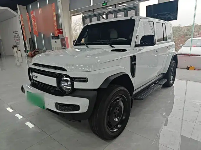 Фотография автомобиля — iCAR V23