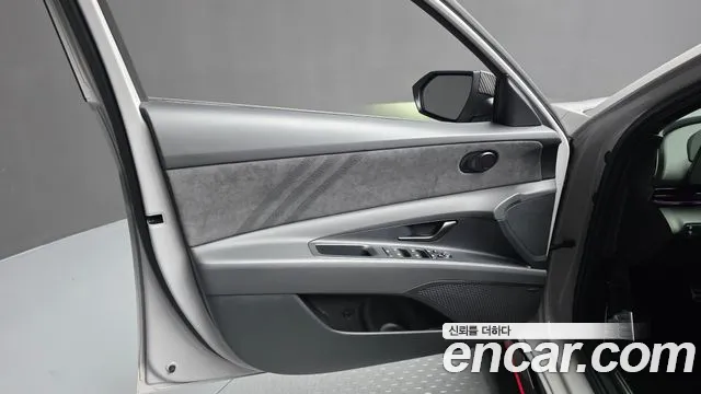 Hyundai Avante CN7 — Фото автомобиля 13