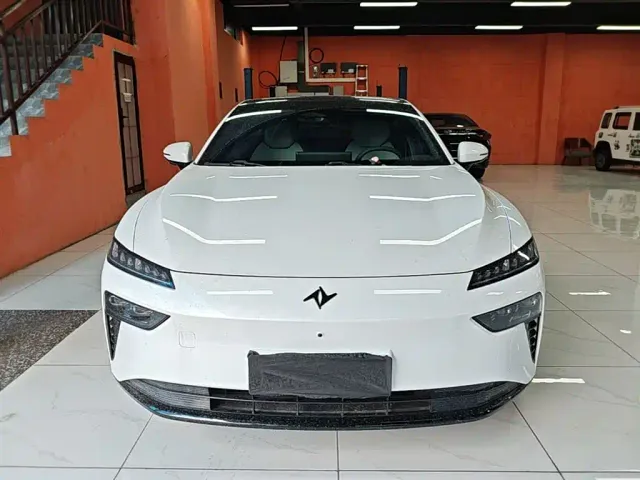 Dongfeng eπ 007 — Фото автомобиля 2