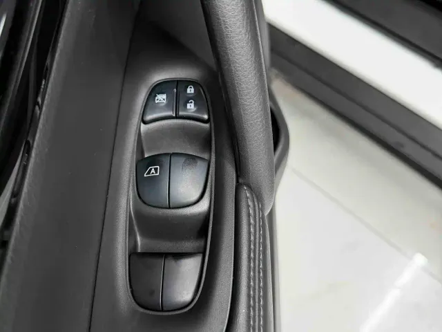 Nissan X-Trail — Фото автомобиля 19