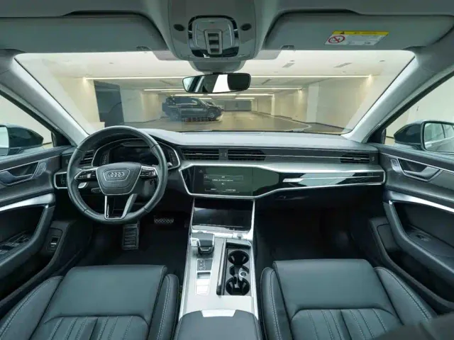 Audi A6L — Фото автомобиля 18
