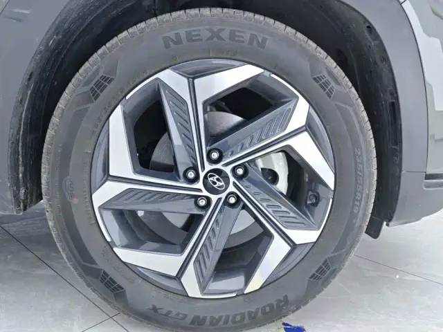 Hyundai Tucson — Фото автомобиля 6
