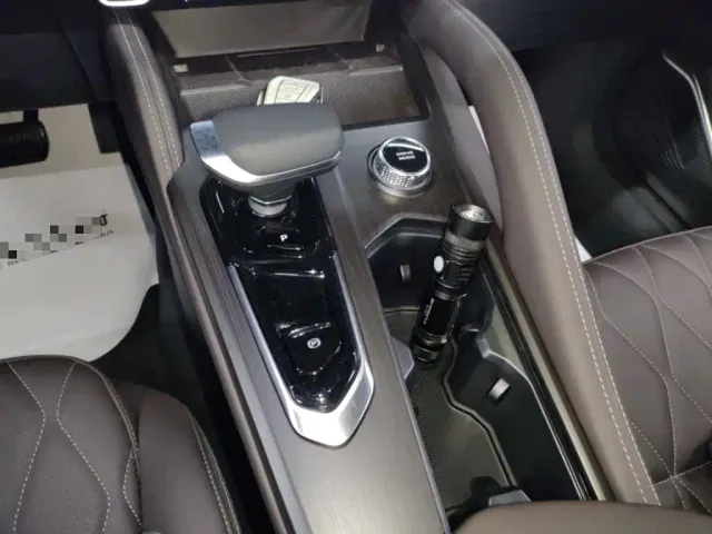 Geely Xingyue L — Фото автомобиля 13