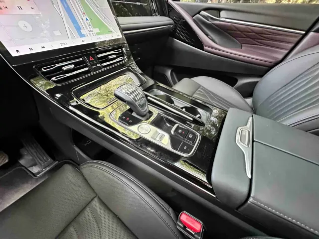 GAC Trumpchi M8 — Фото автомобиля 9