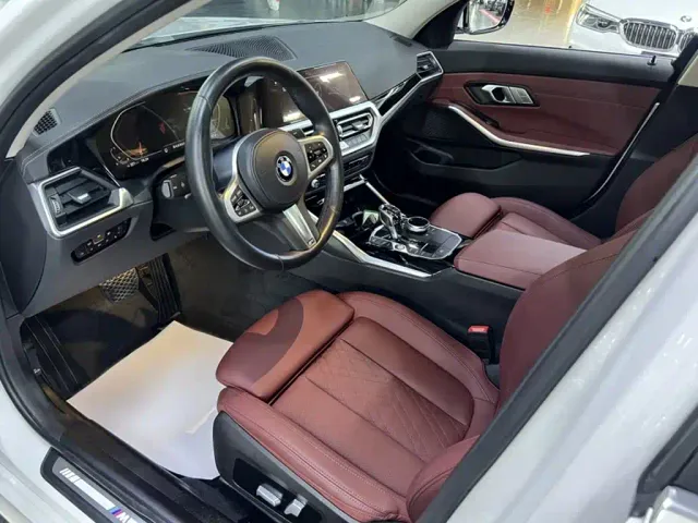 BMW 3 Series — Фото автомобиля 13