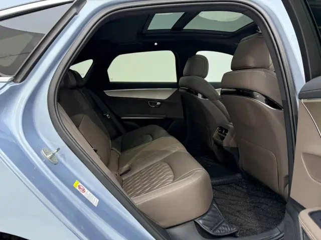 BYD Han — Фото автомобиля 27