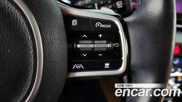 Kia Canival Carnival 4 поколение Дизель 9 мест Signature — Фото автомобиля 30