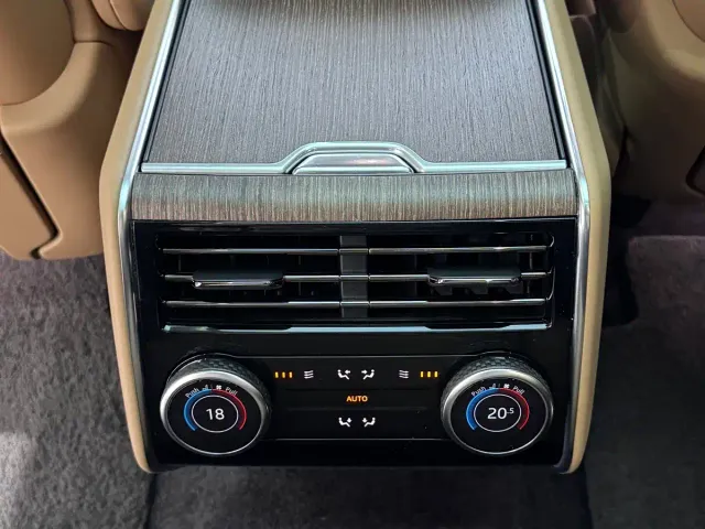Land Rover Range Rover — Фото автомобиля 16