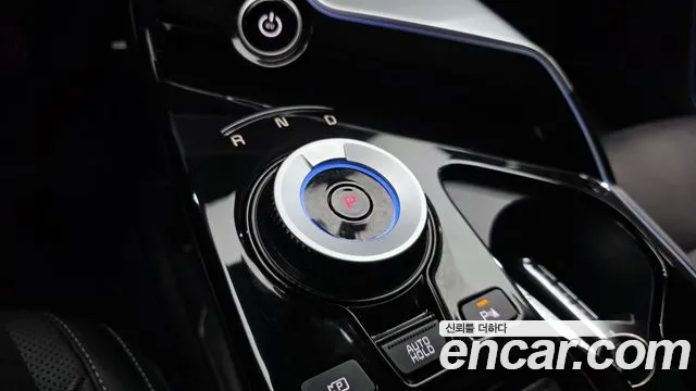 Kia EV6 — Фото автомобиля 12