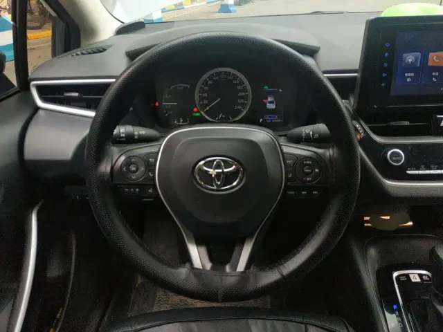 Toyota Corolla — Фото автомобиля 15