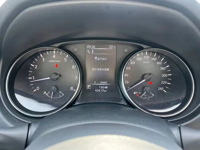 Nissan Qashqai — Фото автомобиля 20