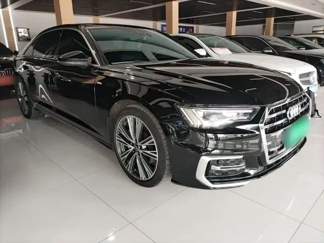 Audi A6L — Фото автомобиля 3