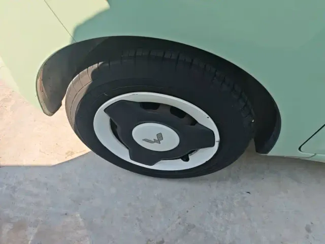 Wuling Hongguang Mini EV — Фото автомобиля 22