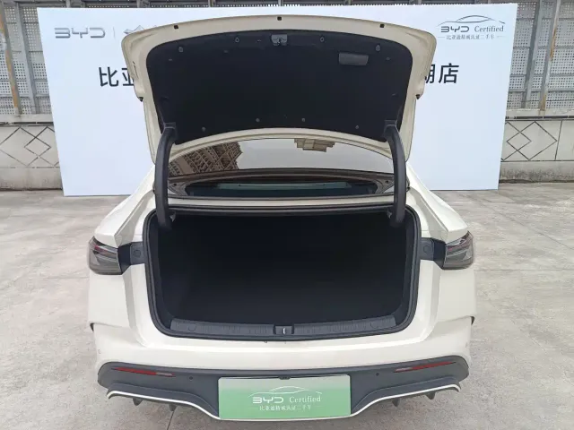 BYD Seal 06 — Фото автомобиля 17