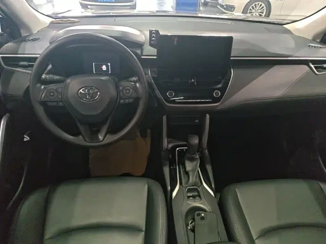 Toyota Corolla Cross — Фото автомобиля 9