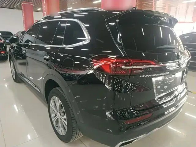 Buick Envision Plus — Фото автомобиля 4