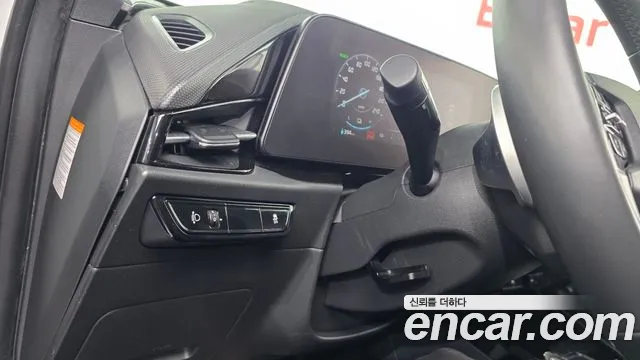 Kia Niro — Фото автомобиля 19
