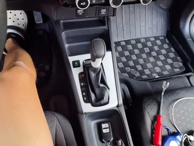Honda Fit — Фото автомобиля 13