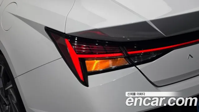 Hyundai Avante — Фото автомобиля 8