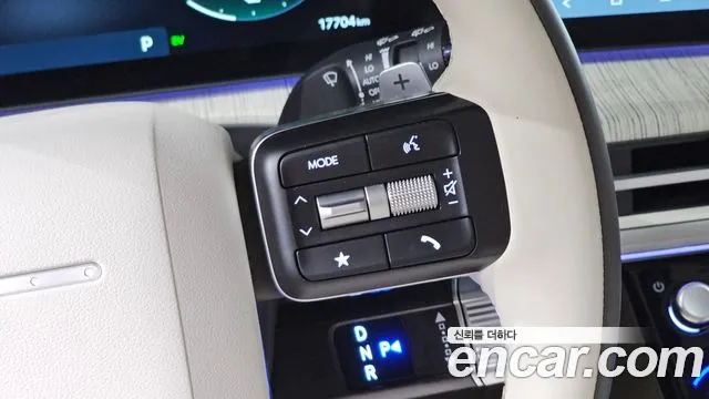 Hyundai Santa Fe MX5 — Фото автомобиля 26