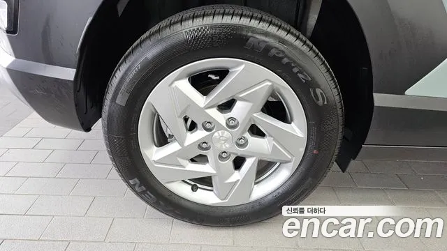 Hyundai Kona — Фото автомобиля 5