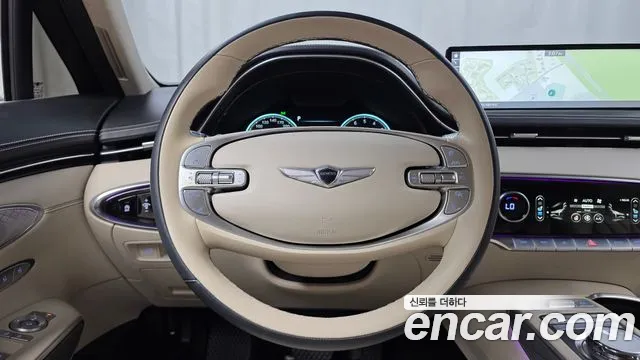 Genesis GV70 2.5T Бензин 2WD — Фото автомобиля 30