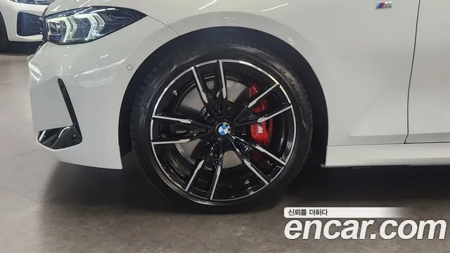 BMW 3 Series — Фото автомобиля 5