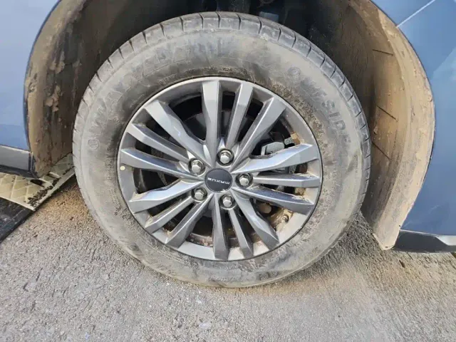 Maxus G50 — Фото автомобиля 24