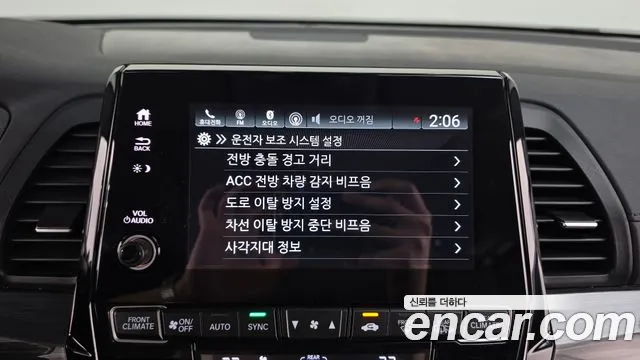 Honda Odyssey — Фото автомобиля 5