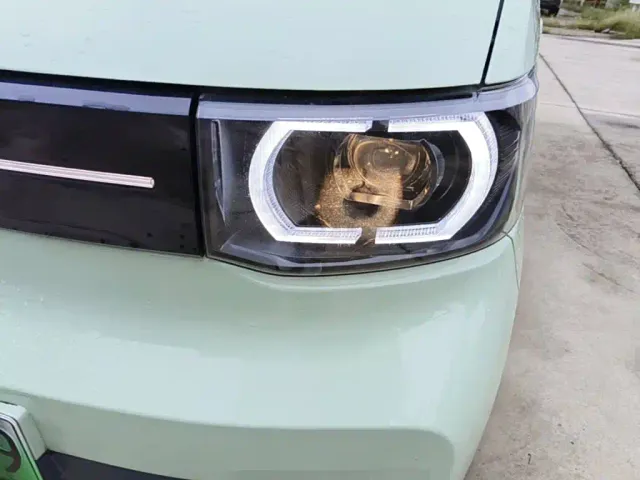 Wuling Hongguang Mini EV — Фото автомобиля 23
