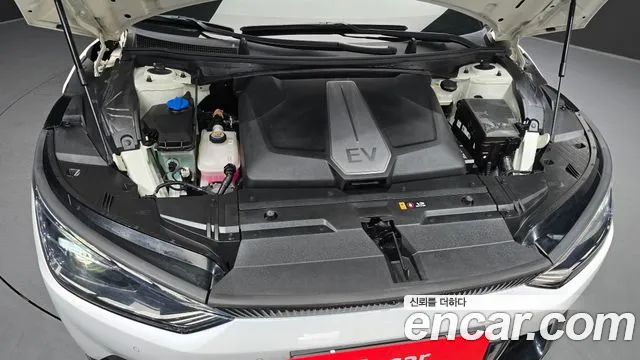 Kia EV6 — Фото автомобиля 6