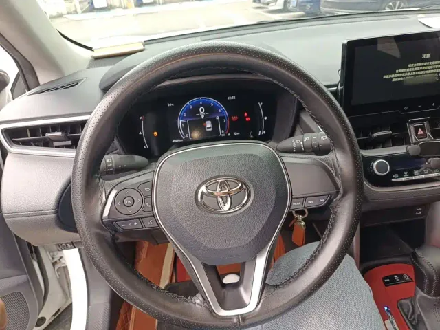 Toyota Frontlander — Фото автомобиля 6