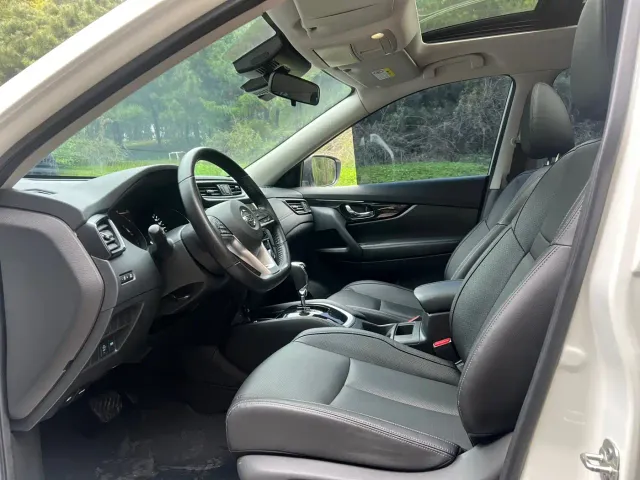 Nissan X-Trail — Фото автомобиля 4