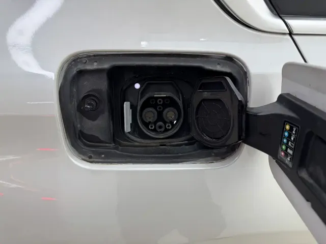 BMW i3 — Фото автомобиля 15