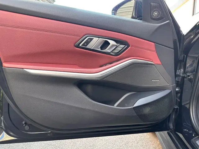 BMW i3 — Фото автомобиля 4