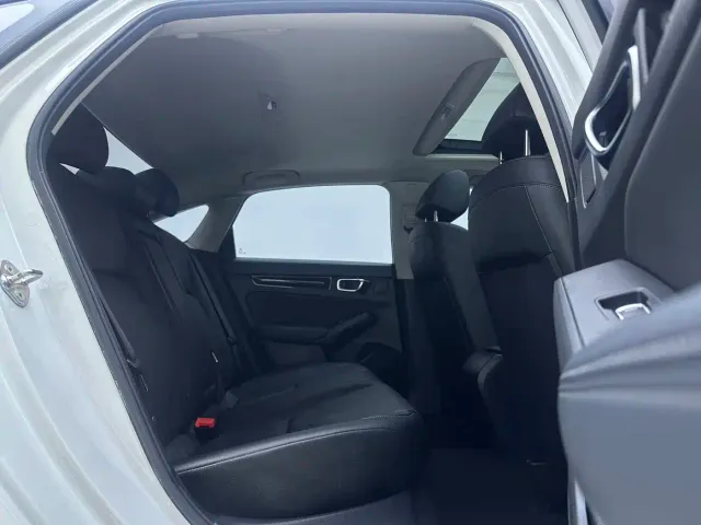 Honda Civic — Фото автомобиля 10