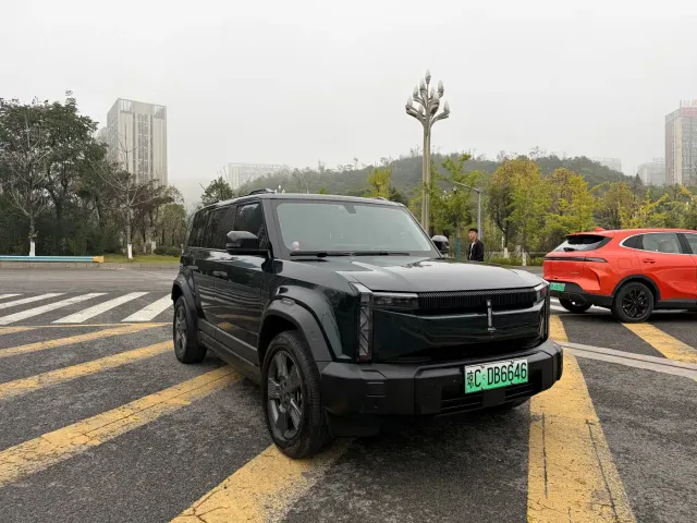 iCAR 03 — Фото автомобиля 3