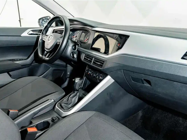 Volkswagen Polo — Фото автомобиля 17