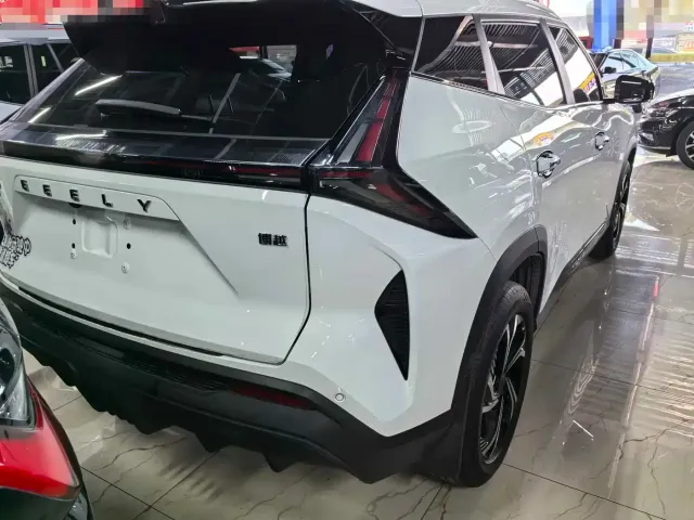 Geely Boyue 2024 1.5TD Soaring Dragon Edition — Фото автомобиля 4