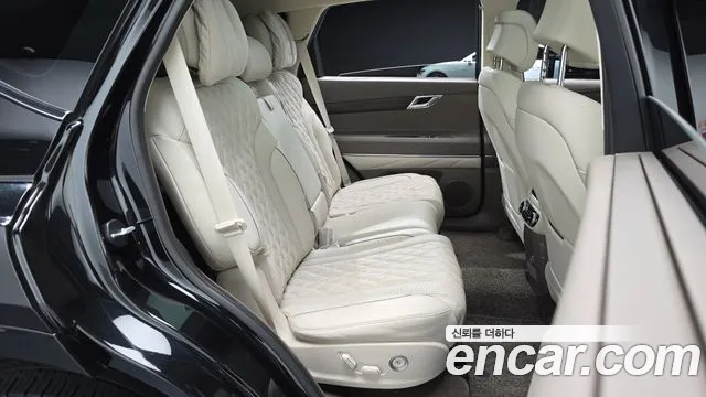 Genesis GV80 — Фото автомобиля 17