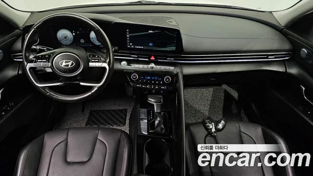 Hyundai Avante CN7 — Фото автомобиля 10
