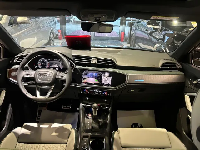 Audi Q3 — Фото автомобиля 18