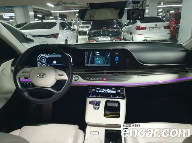 Фотография автомобиля — Hyundai Grandeur New